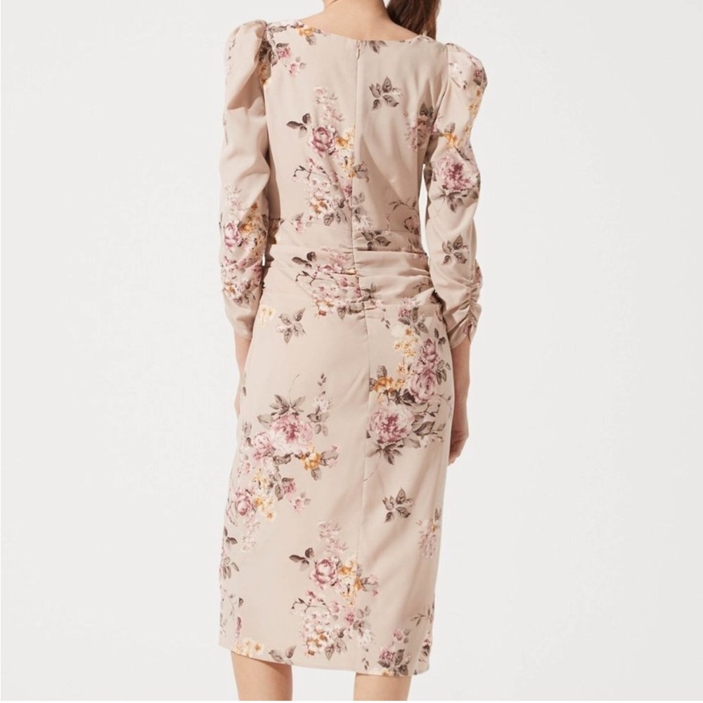ASTR the Label Long Sleeve Ruched Floral Midi Dress | Blush Floral | sz M | EUC - Picture 3 of 16